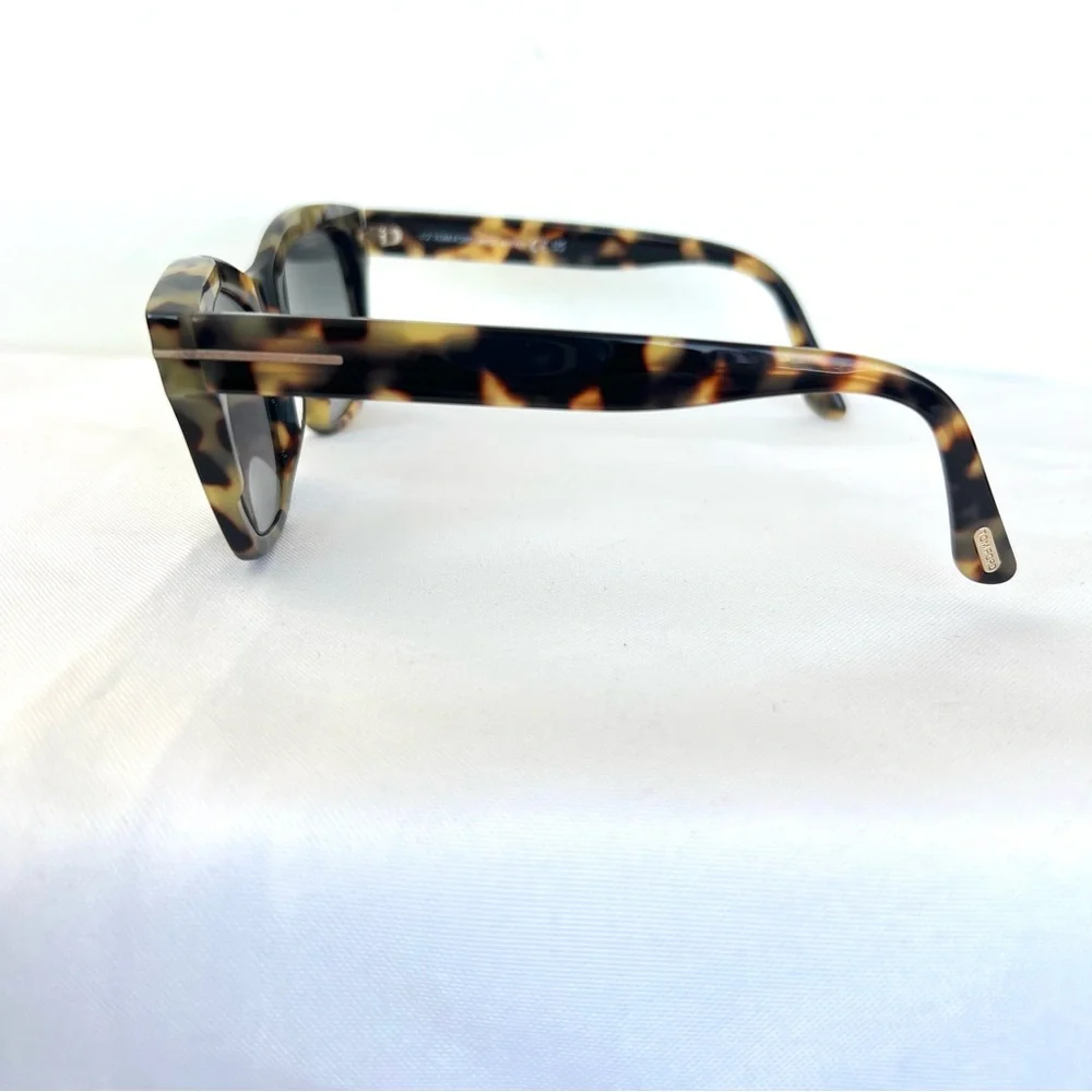 TOM FORD Italy TF614 Lauren-02 Gray Gradient Lenses Tortoise Frame Sunglasses